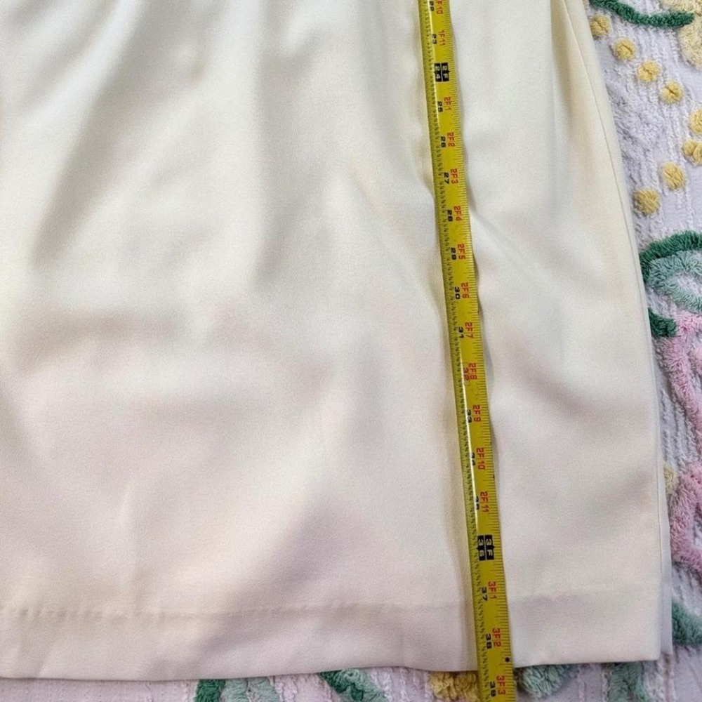 Alex Evenings Ivory Sleeveless Sheath Dress Knee Length Size 8 - Picture 3 of 8